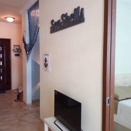 Ruso'S Flat Apartment Batumi Exterior photo